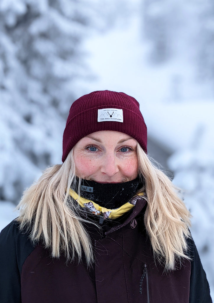 Burgundy beanie on sale